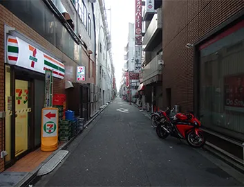 秋葉原駅　昭和通り口 JR各線04